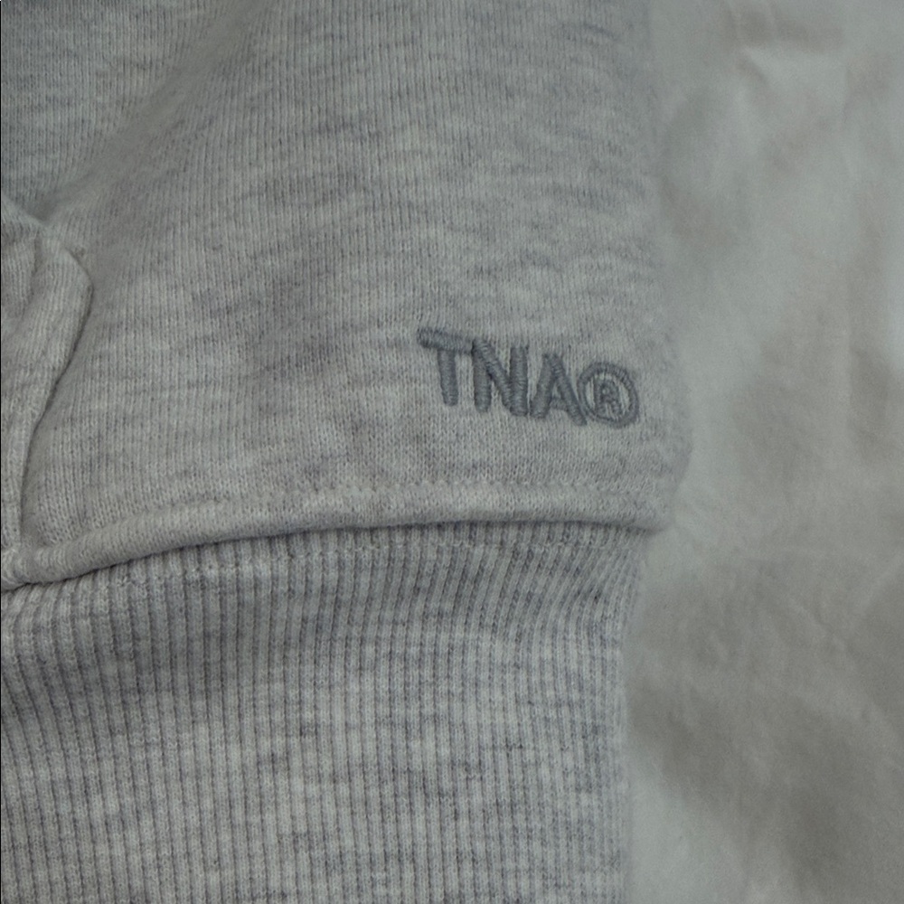Aritzia Cream Zip-Up Hoodie - Picture 5 of 8
